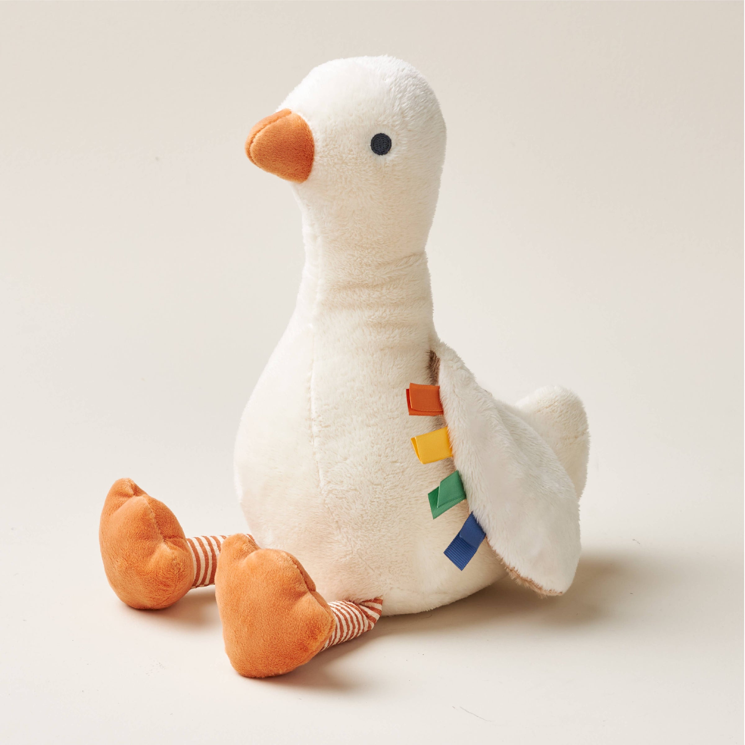 SWEETIE SNUGGLES™ PLUSH - GOOSE