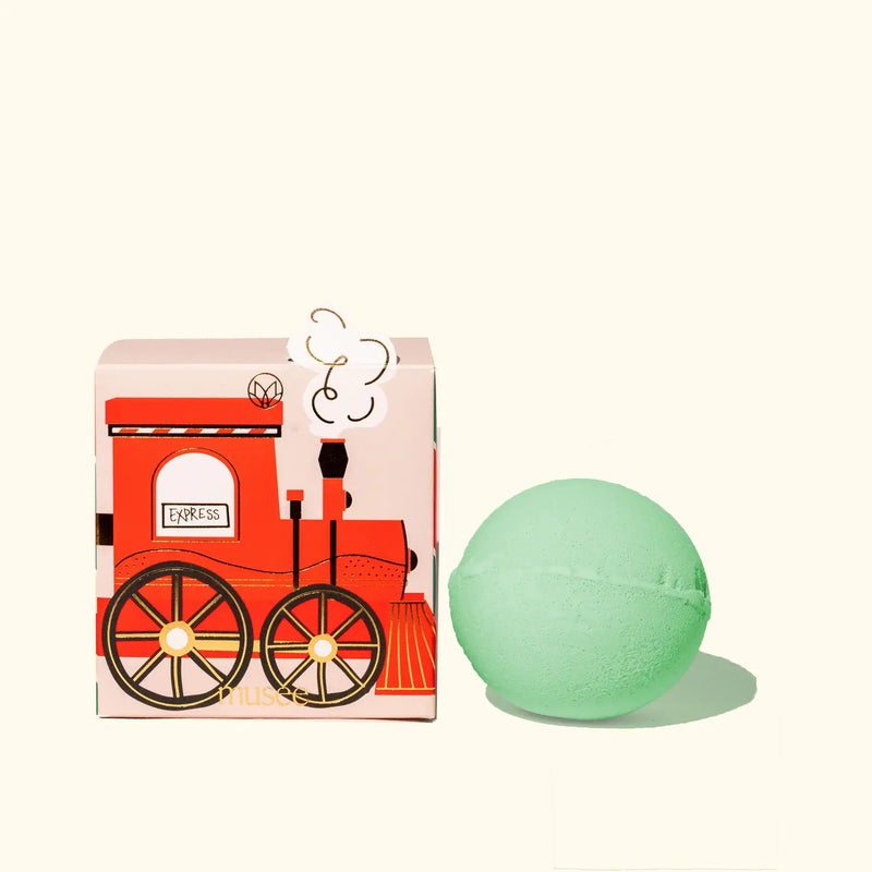 CHRISTMAS TRAIN BATH BOMB